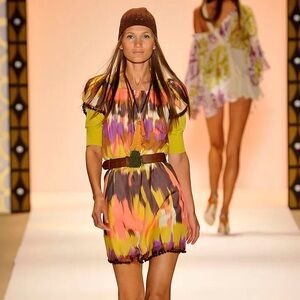 Milly ikat Pom Pom trim dress size 6